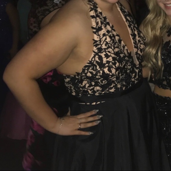 Prom dress - Picture 4 of 6